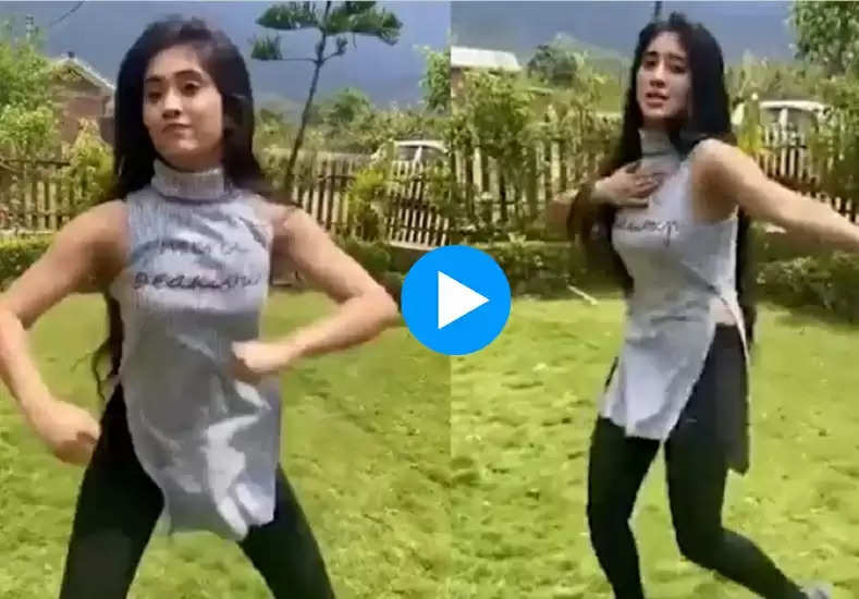 Shivangi Joshi shook heavy figure on this song