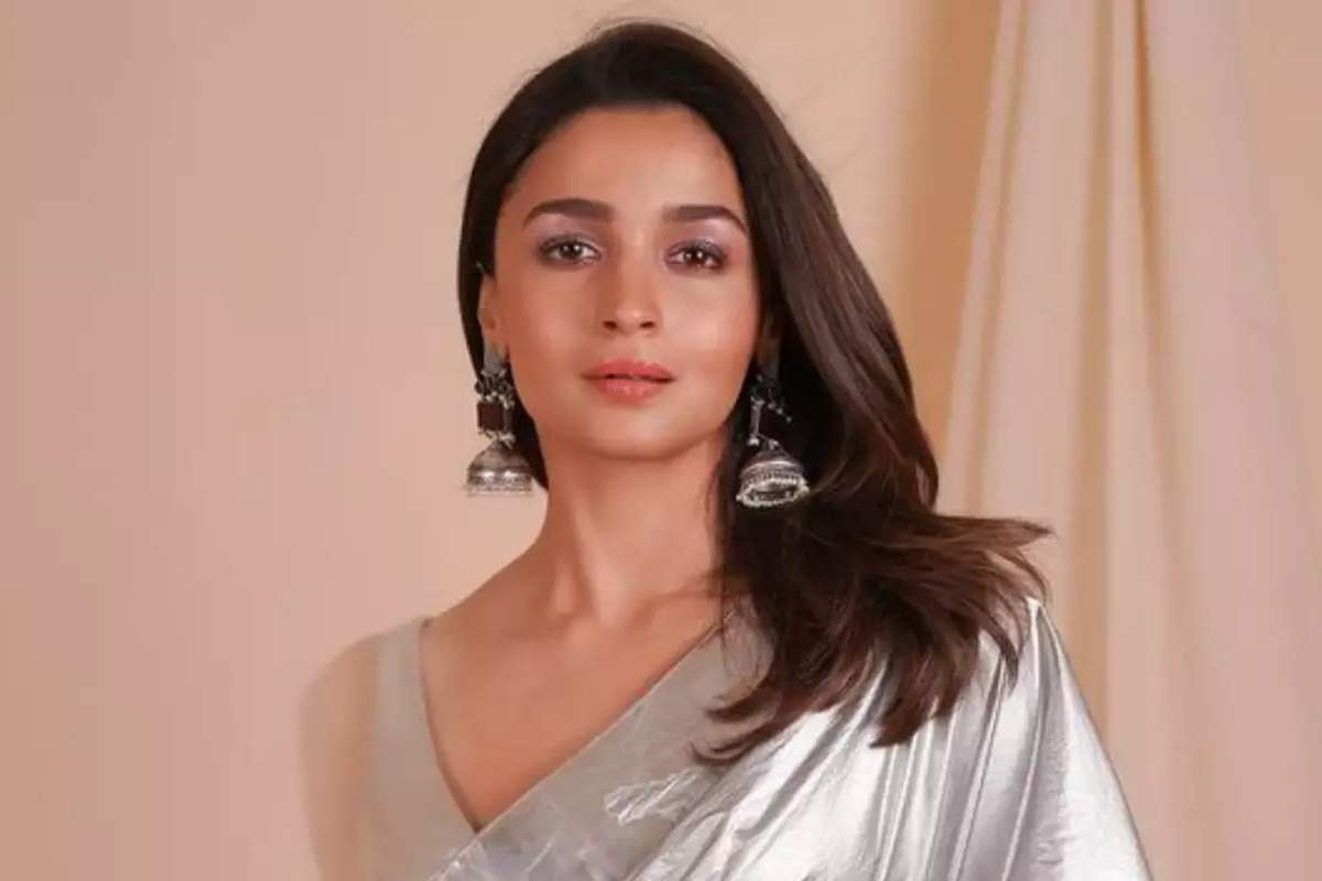 Alia Bhatt Wikipedia: Alia Bhatt age, height, family and more